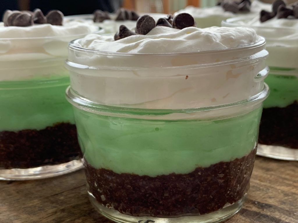 Keto Mint Chocolate Cream Cups