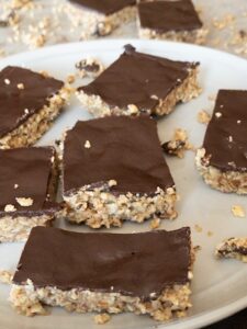 Keto Chewy Chocolate Nut Bars