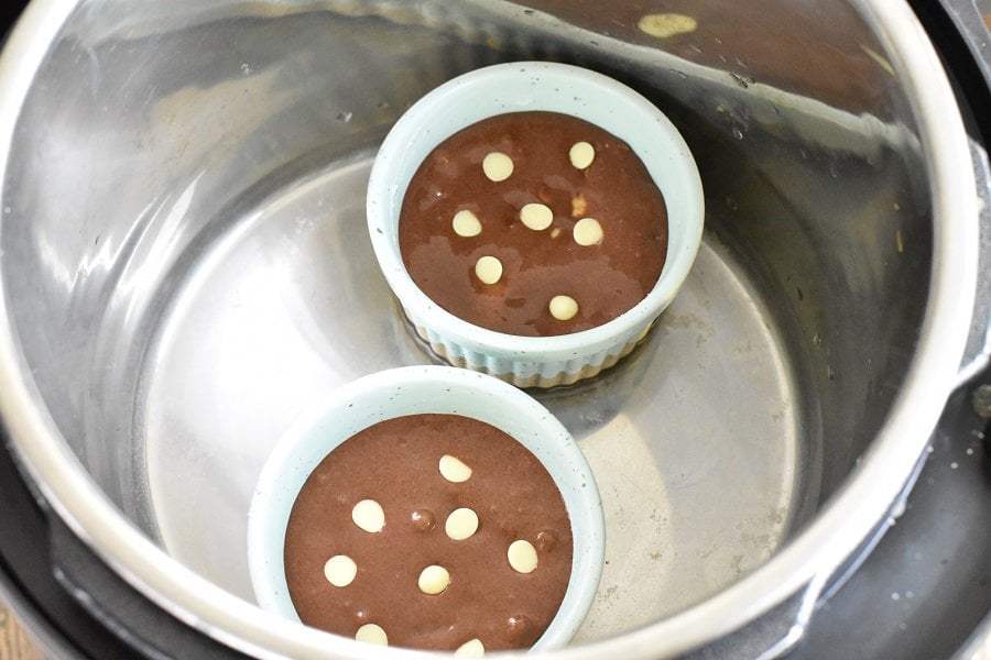Chocolate Instant Pot Brownie With White Chocolate Chips