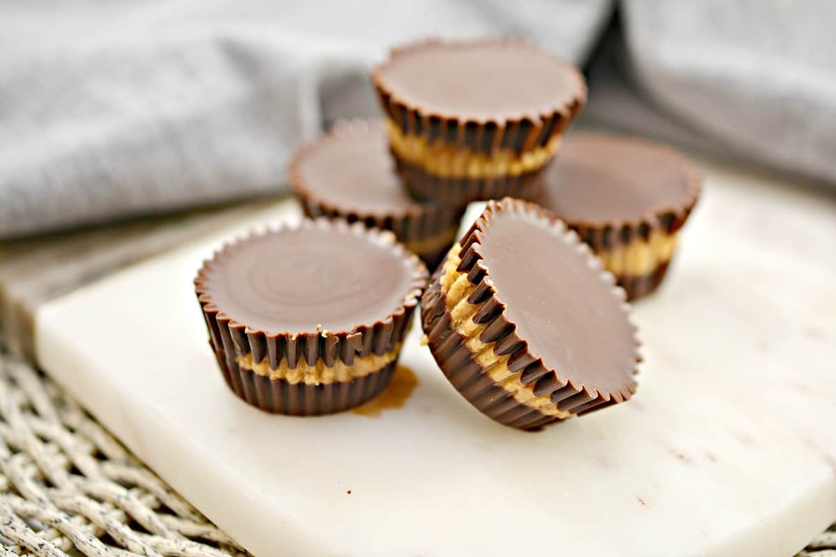 5 Keto Peanut Butter Cups