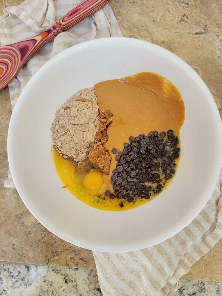 How to Make Cookies and Cream Shakeology Cookie Balls