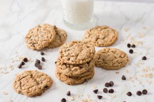 Peanut Butter Oatmeal Cookies Pinterest Pin.