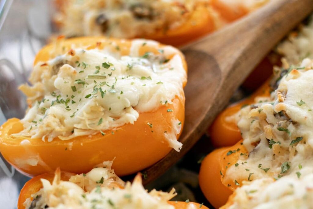 Low Carb Chicken Stuffed Peppers close up.